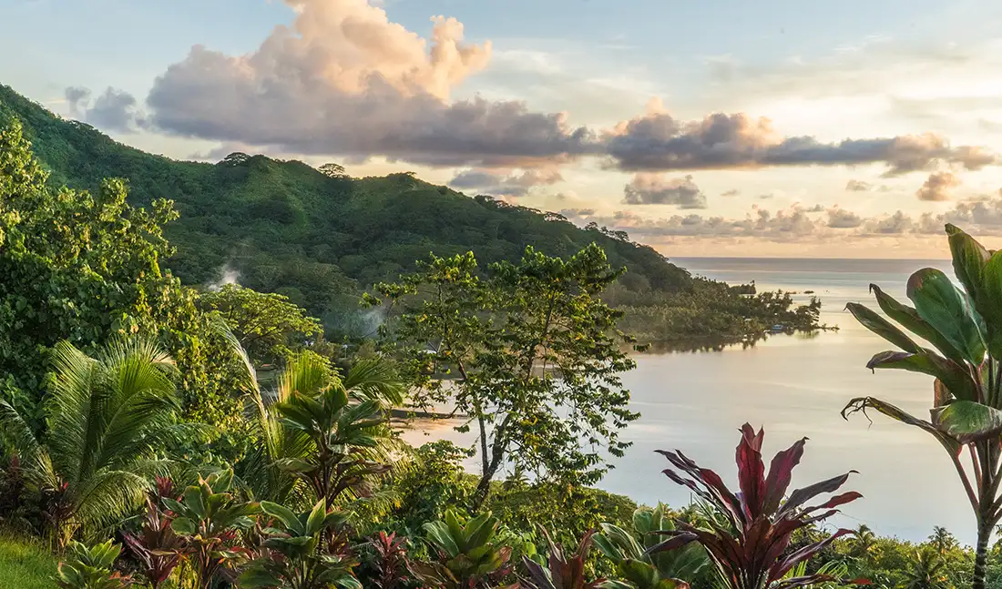 Raiatea coucher de soleil