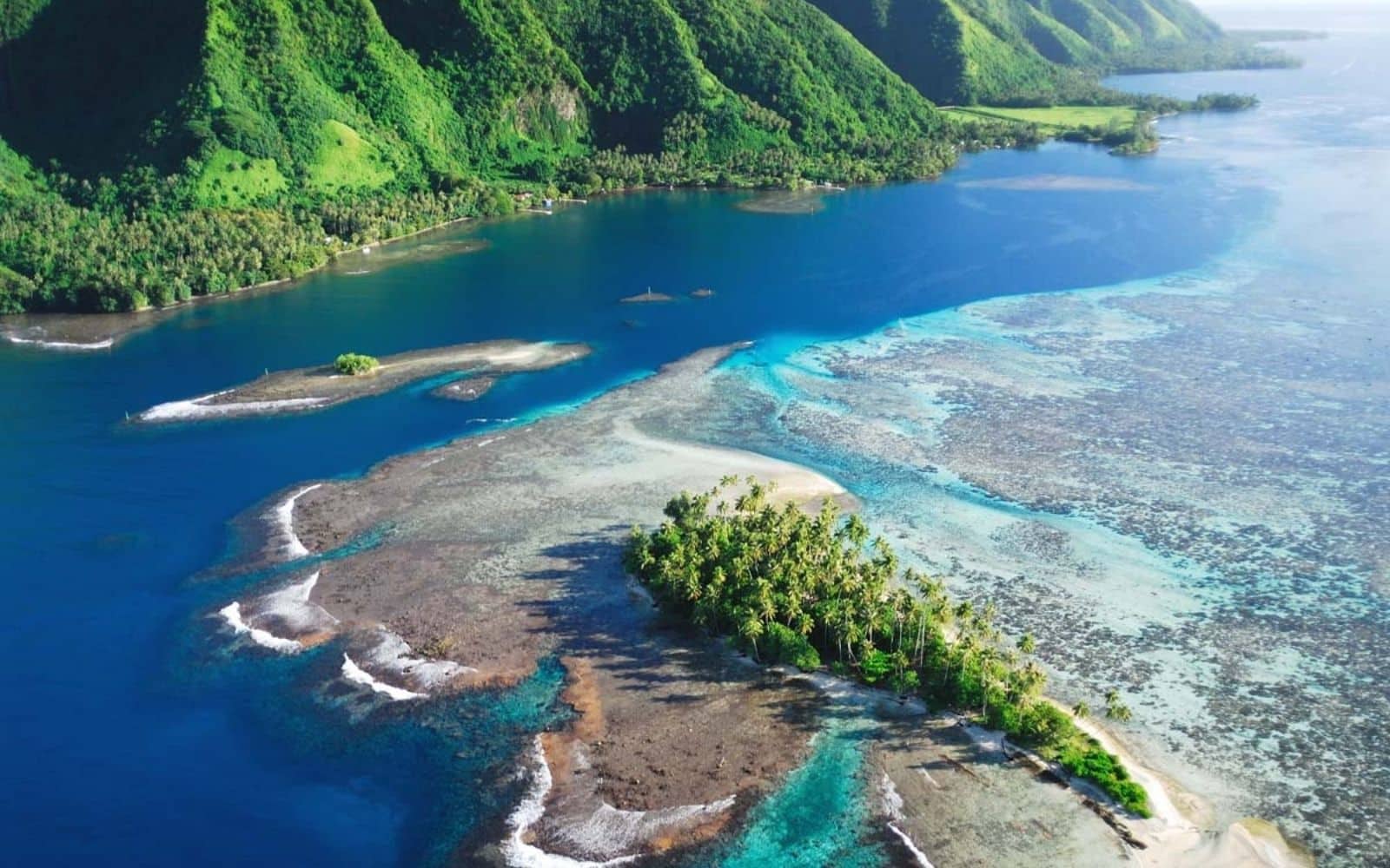 Tahiti JLT Voyages